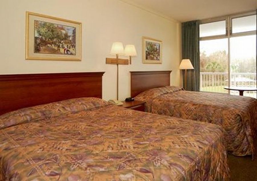 Lodge Econo City-north *
